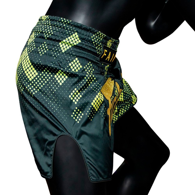 Fairtex BS1931 Шорты Тайский Бокс "Heart Of Gold"