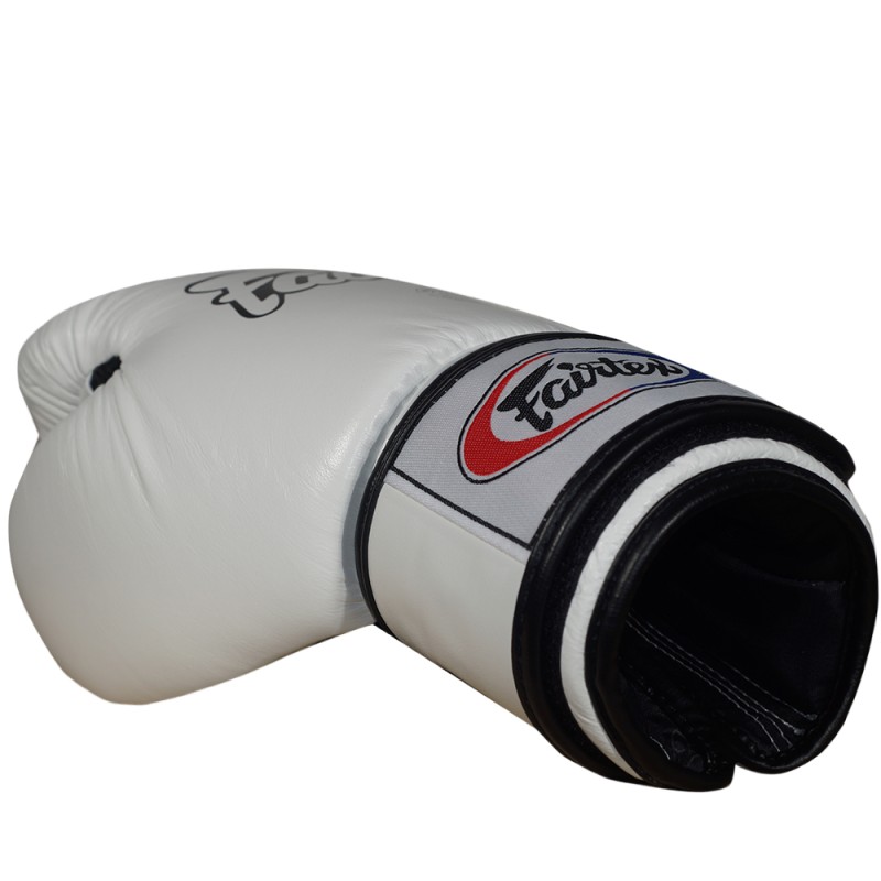 Fairtex BGV1-BR "Breathable" Боксерские Перчатки c Сеткой Белые 