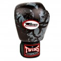 Twins Special FBGVL3-36 Боксерские Перчатки Тайский Бокс "Tribal Dragon" Black