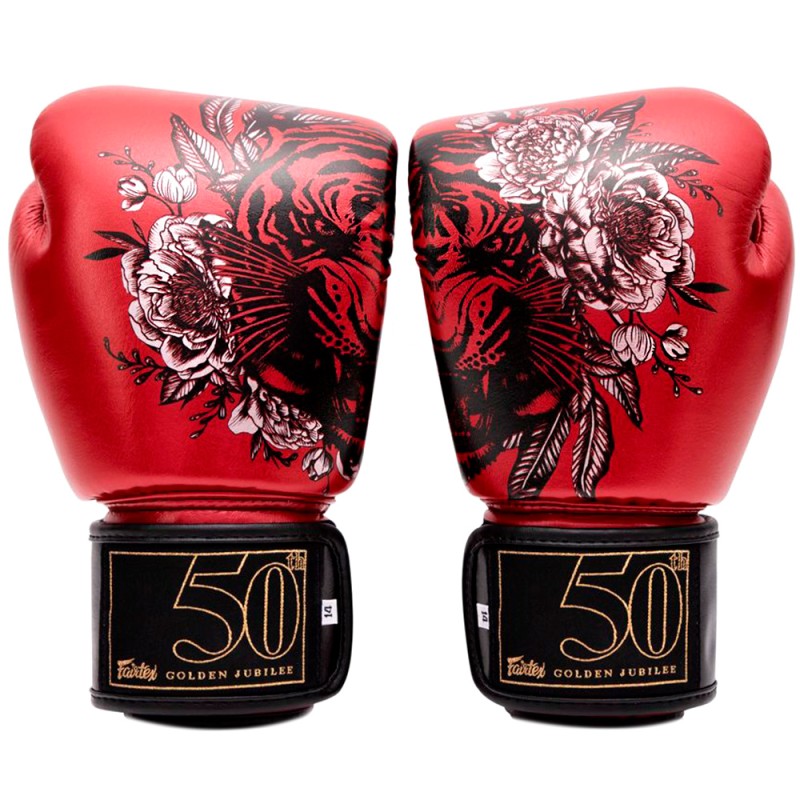 Fairtex Боксерские Перчатки BGV-Premium "Golden Jubilee" + Шорты Fairtex bs1917 "Golden Jubilee Solid" + Рюкзак. Юбилейный Сет от Fairtex
