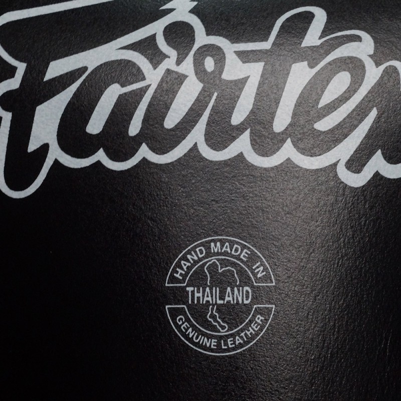 Fairtex TGT7 Снарядные Перчатки Закрытый Большой Палец Черные