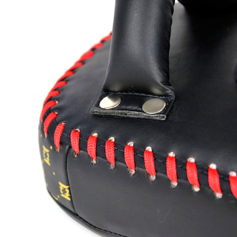 Fairtex KPLC6 Пады Тайский Бокс "Small Microfiber Curved Kick Pads" Облегченные Микрофибра