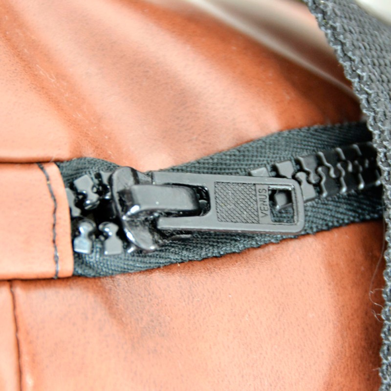 Fairtex HB6 Мешок Боксерский Тайский Банан "Muay Thai Banana Bag" Коричневый