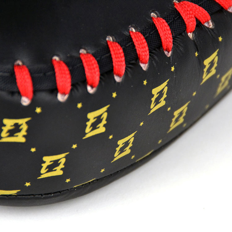 Fairtex KPLC6 Пады Тайский Бокс "Small Microfiber Curved Kick Pads" Облегченные Микрофибра