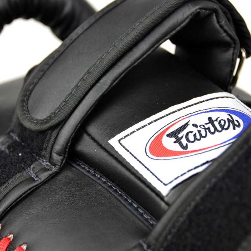 Fairtex KPLC6 Пады Тайский Бокс "Small Microfiber Curved Kick Pads" Облегченные Микрофибра